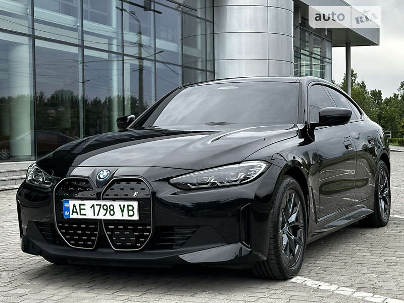 Bmw I4 (2023)