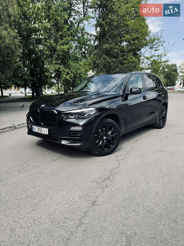 Bmw X5 (2021)