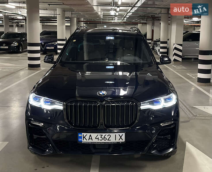 Bmw X7 (2022)
