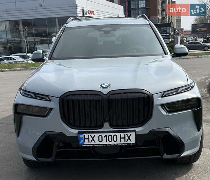 Bmw X7 (2024)