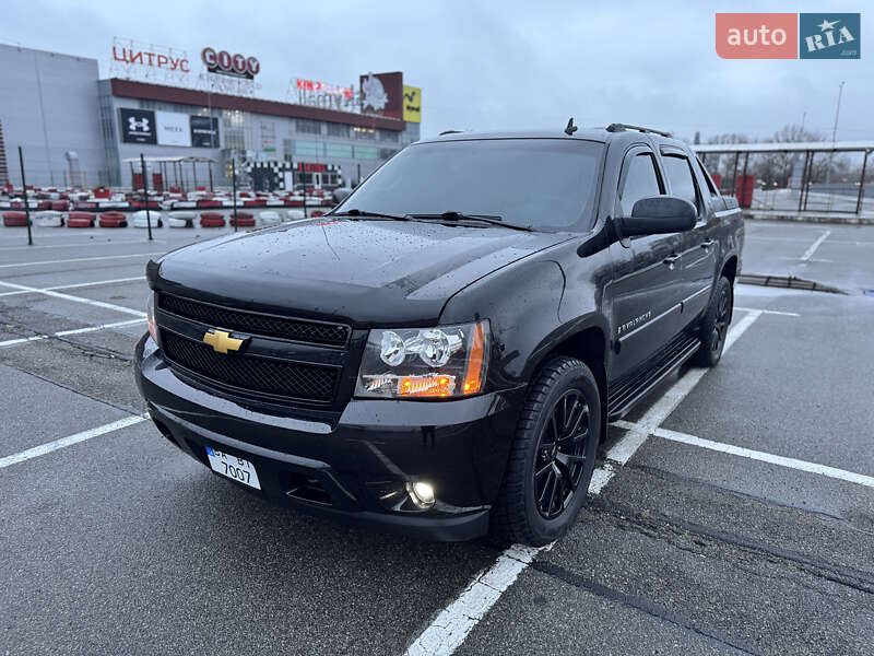 Chevrolet Avalanche (2006)