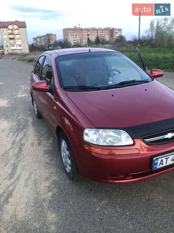 Chevrolet Aveo (2004)