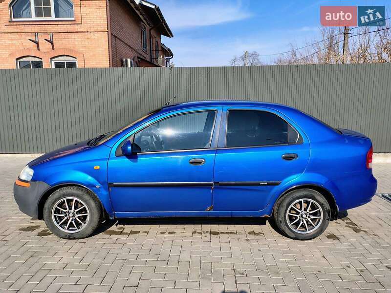 Chevrolet Aveo (2005)