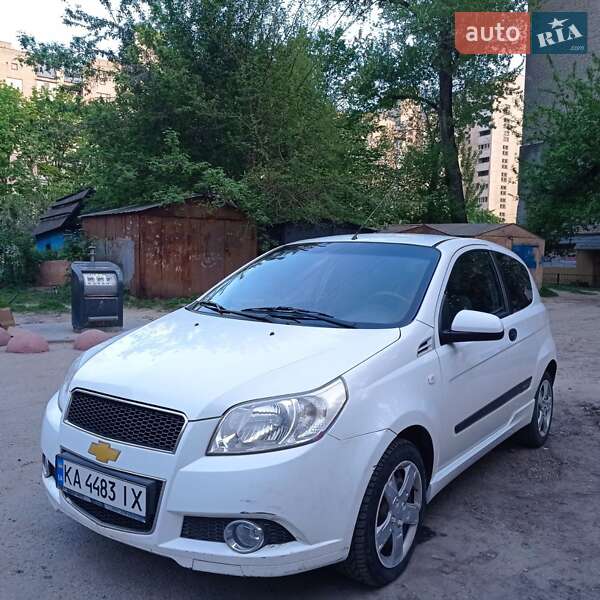 Chevrolet Aveo (2011)