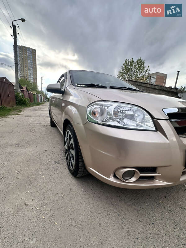 Chevrolet Aveo (2008)