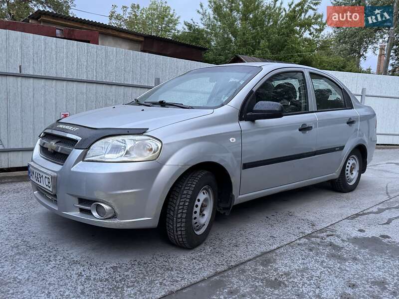 Chevrolet Aveo (2011)