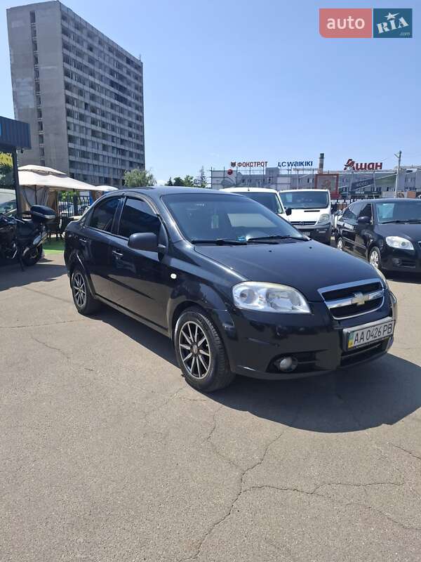 Chevrolet Aveo (2011)