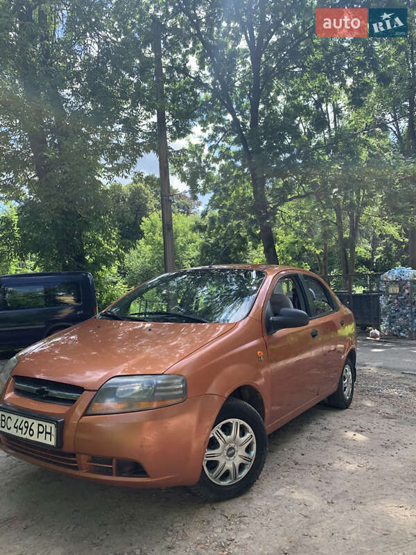 Chevrolet Aveo (2005)