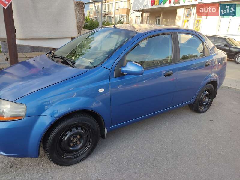 Chevrolet Aveo (2005)