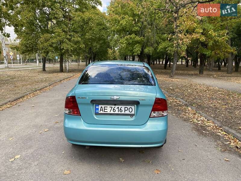 Chevrolet Aveo (2005)