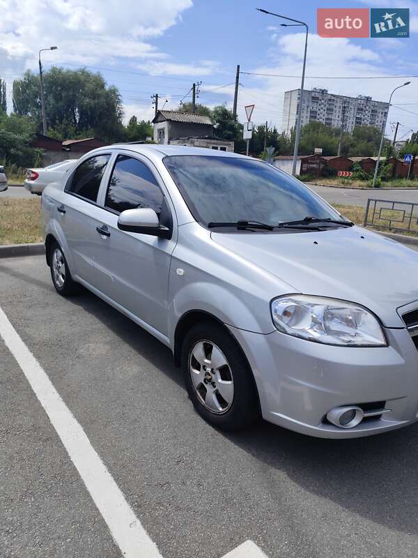 Chevrolet Aveo (2010)