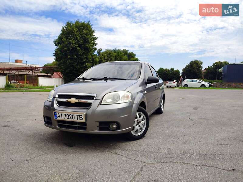 Chevrolet Aveo (2011)