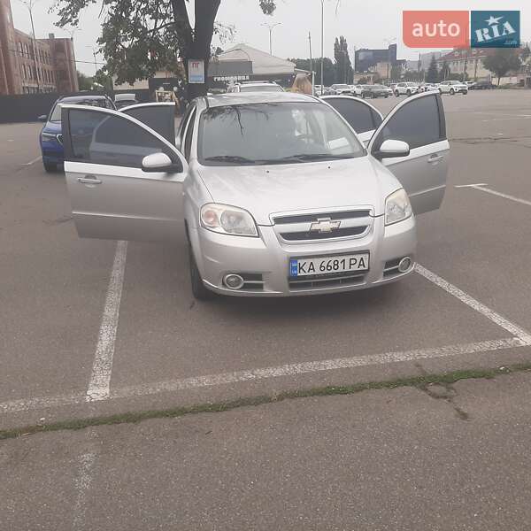 Chevrolet Aveo (2008)