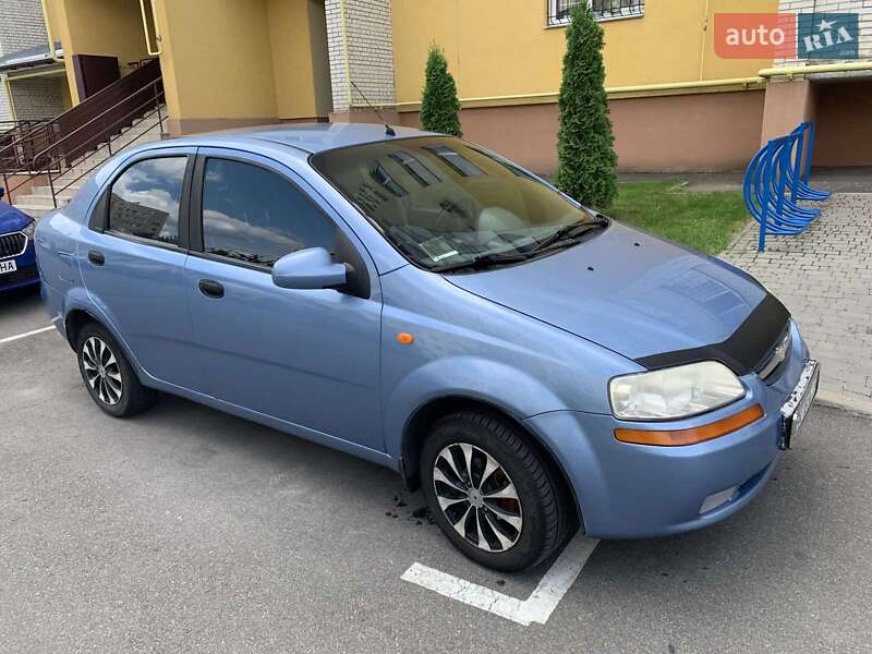 Chevrolet Aveo (2005)