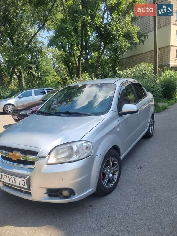 Chevrolet Aveo (2008)