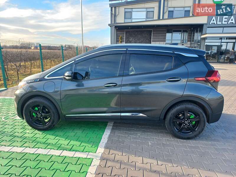 Chevrolet Bolt ev (2016)