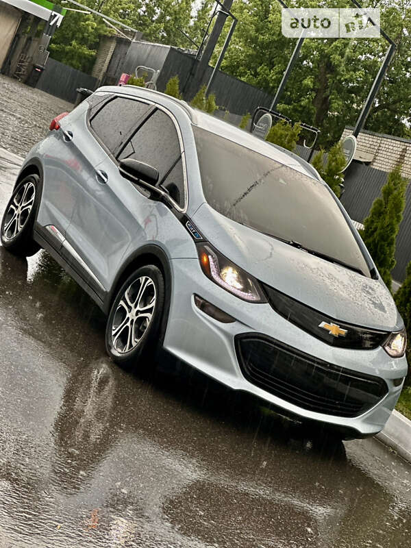Chevrolet Bolt ev (2017)