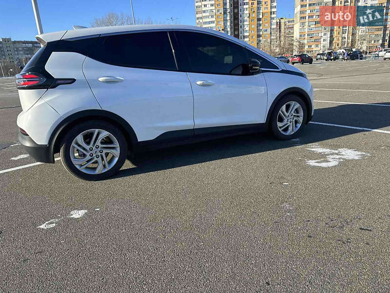 Chevrolet Bolt ev (2022)