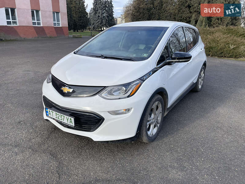 Chevrolet Bolt ev (2017)