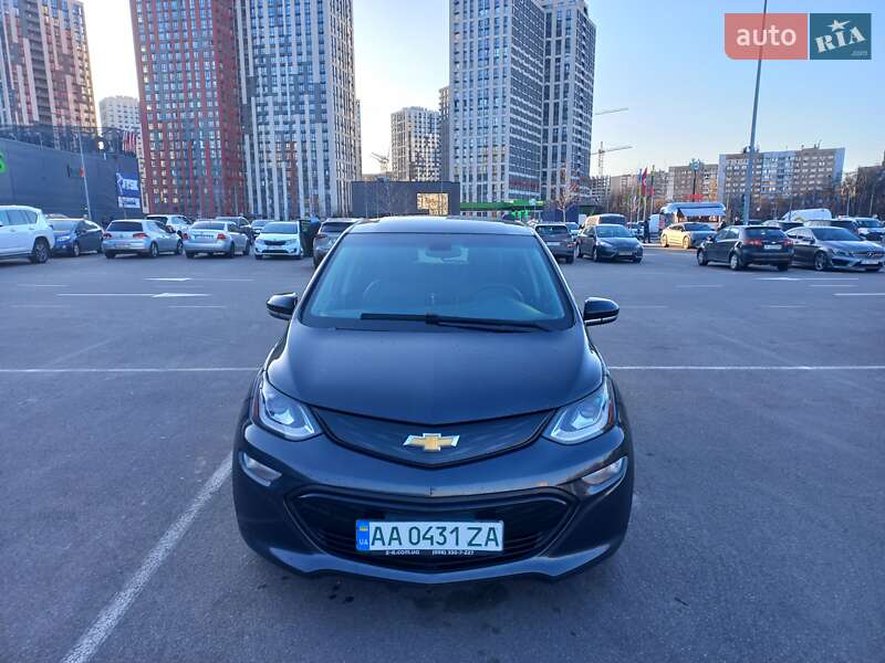 Chevrolet Bolt ev (2017)