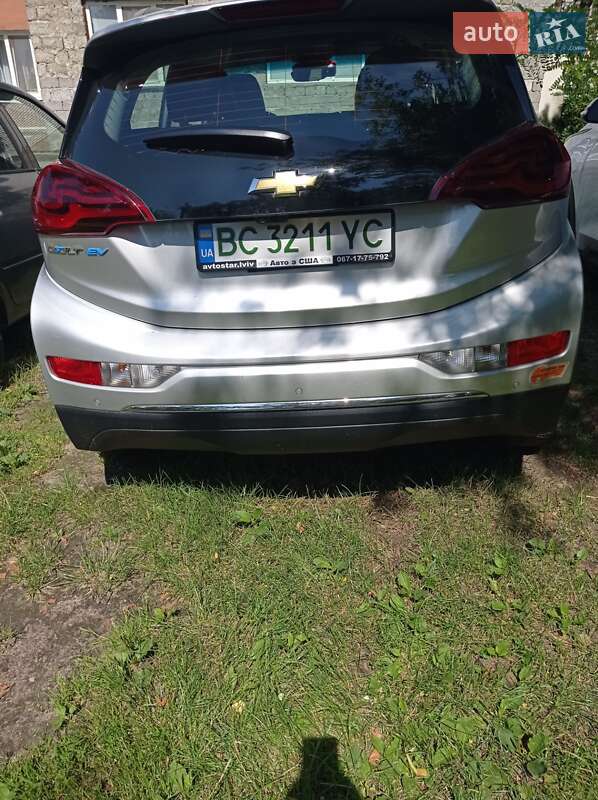 Chevrolet Bolt ev (2020)