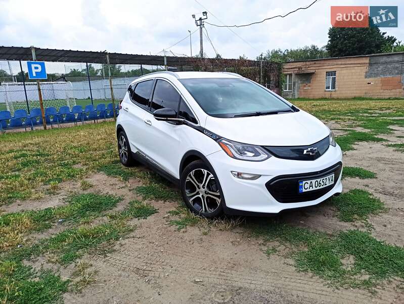 Chevrolet Bolt ev (2017)
