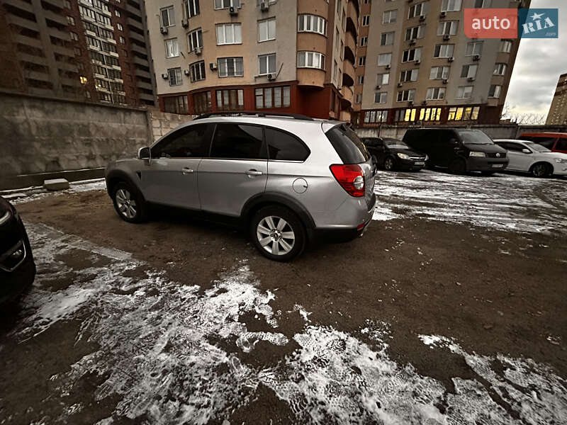 Chevrolet Captiva (2007)