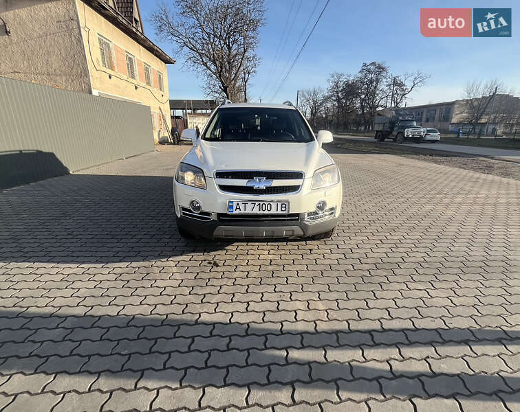 Chevrolet Captiva (2010)