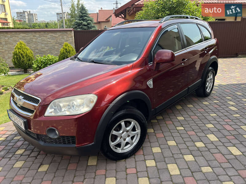 Chevrolet Captiva (2008)