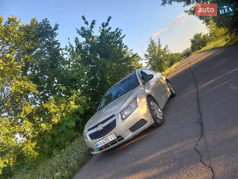 Chevrolet Cruze (2012)