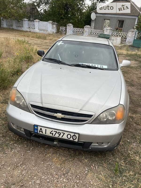 Chevrolet Evanda (2005)