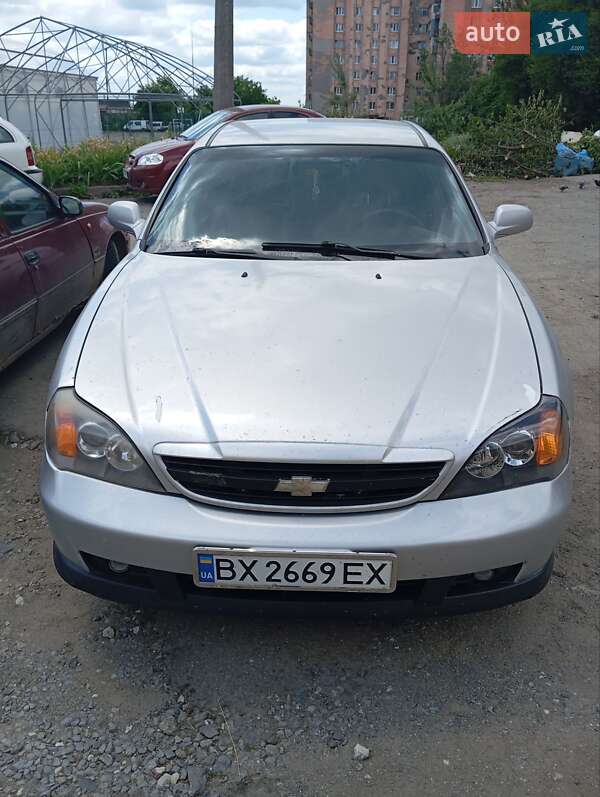 Chevrolet Evanda (2005)