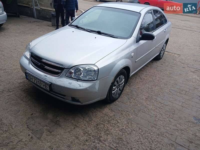 Chevrolet Lacetti (2008)
