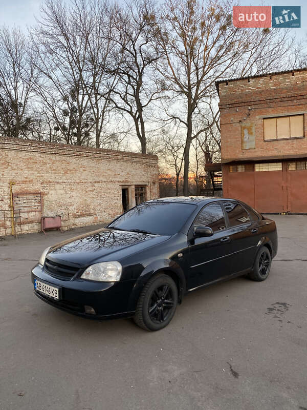 Chevrolet Lacetti (2005)