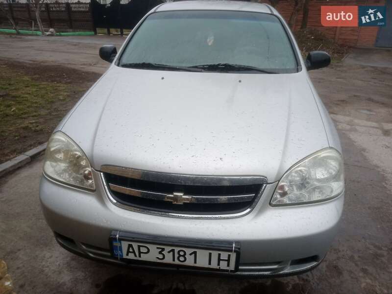 Chevrolet Lacetti (2005)