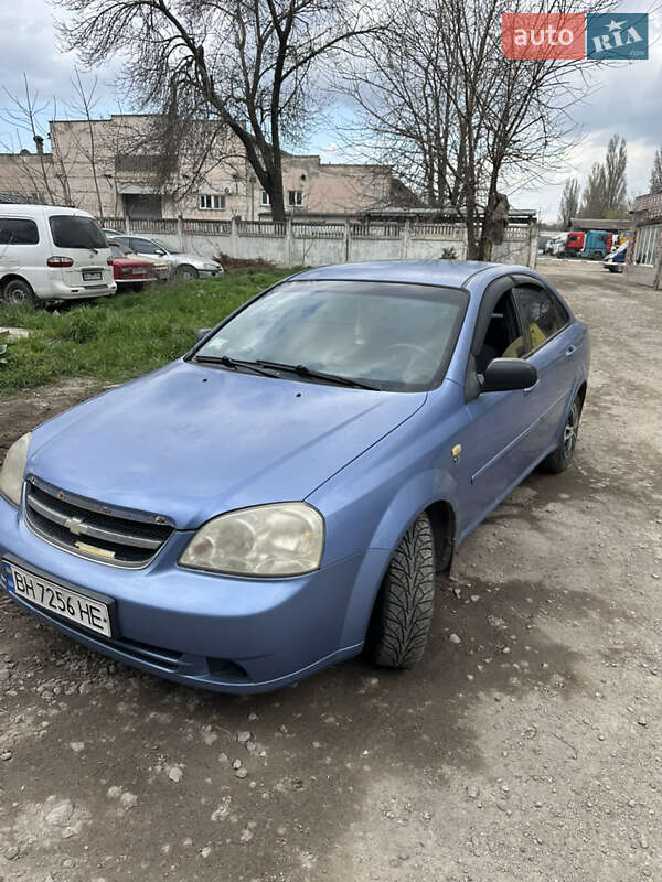 Chevrolet Lacetti (2004)