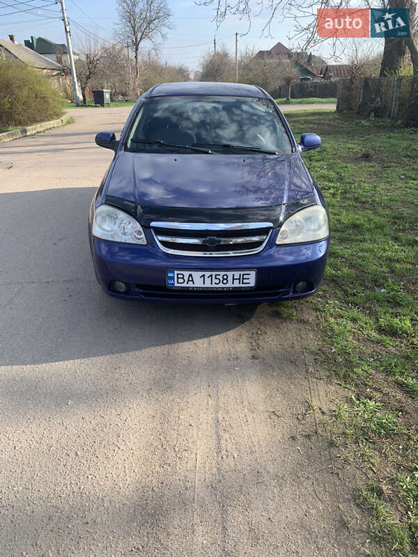 Chevrolet Lacetti (2004)