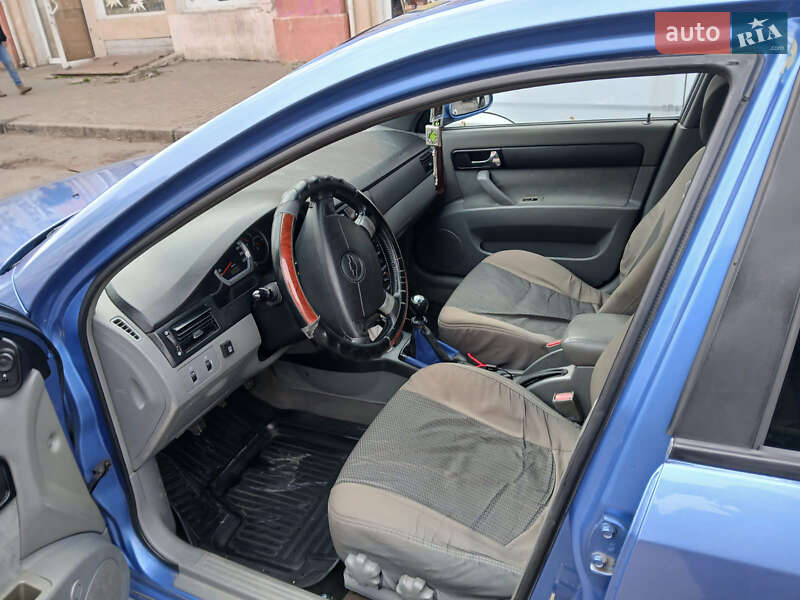 Chevrolet Lacetti (2006)