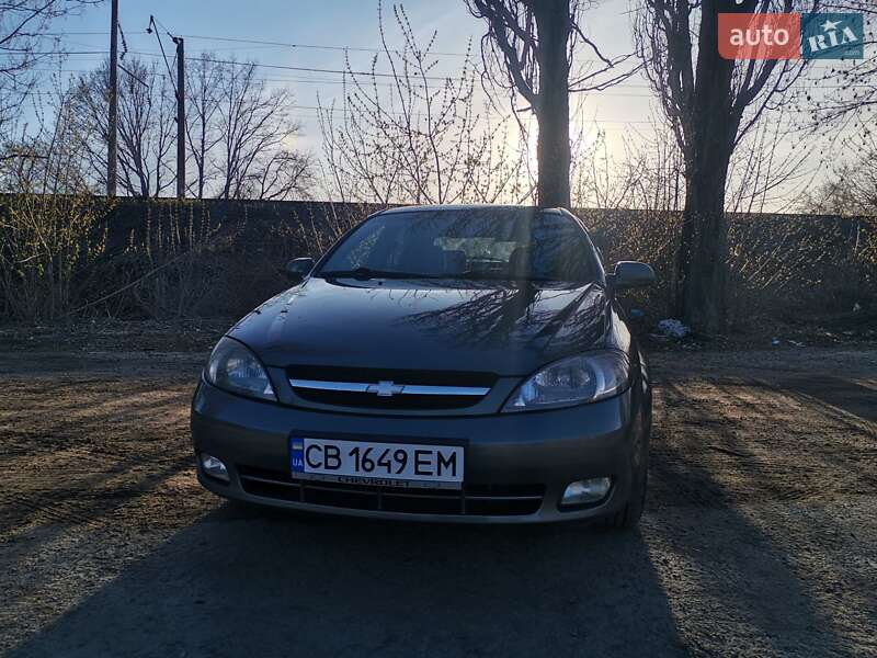 Chevrolet Lacetti (2011)