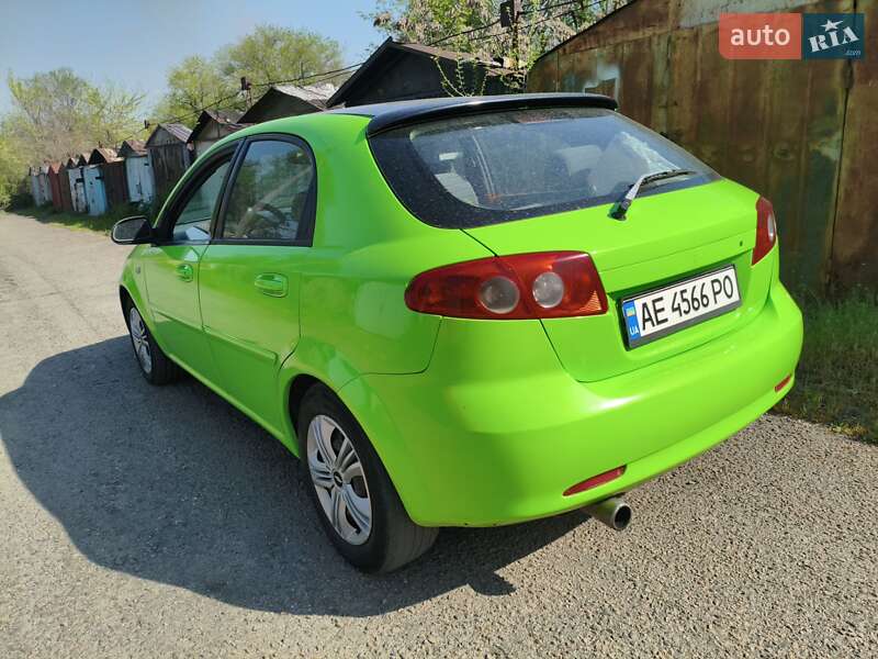 Chevrolet Lacetti (2006)