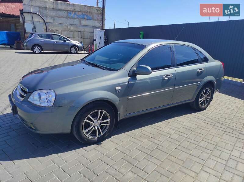 Chevrolet Lacetti (2010)