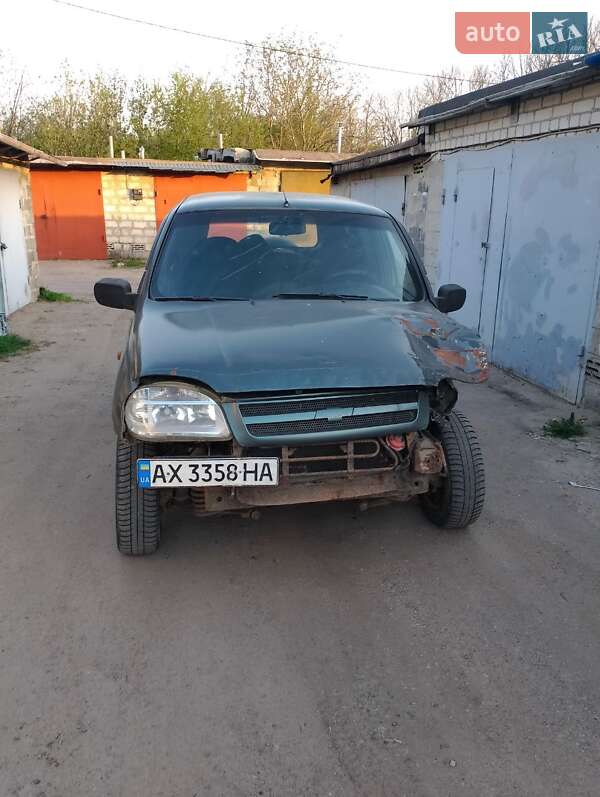 Chevrolet Niva (2007)