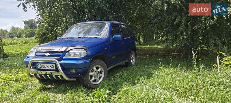 Chevrolet Niva (2006)