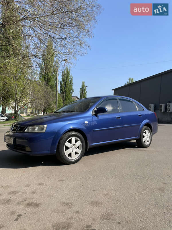 Chevrolet Nubira (2004)