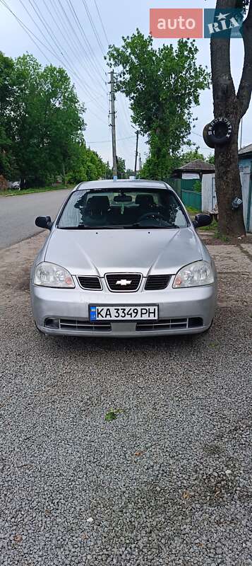 Chevrolet Nubira (2004)