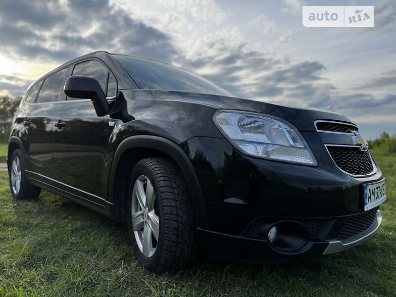 Chevrolet Orlando (2012)