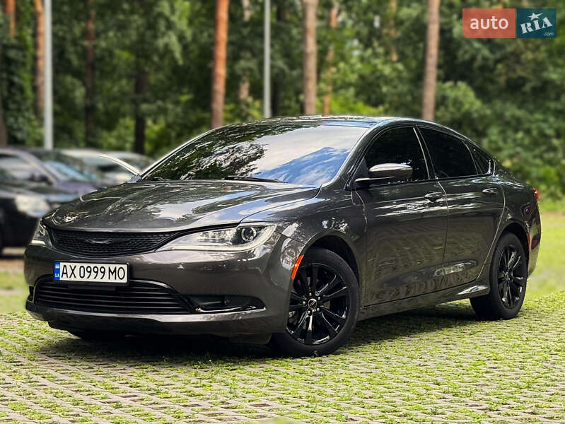 Chrysler 200 (2016)