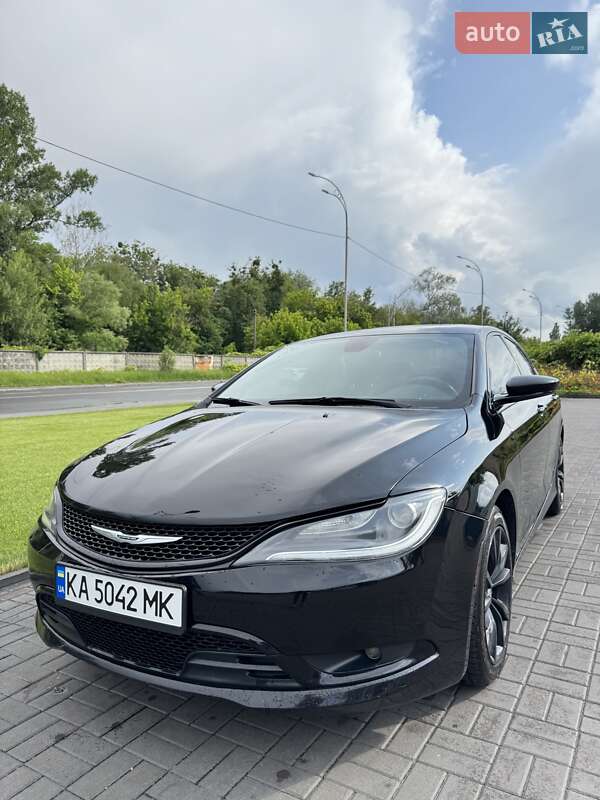 Chrysler 200 (2016)