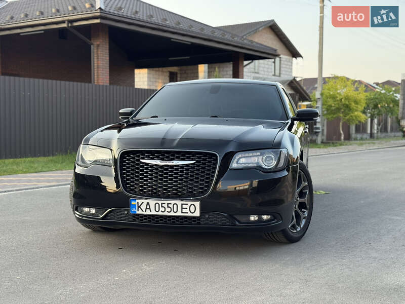 Chrysler 300 s (2015)