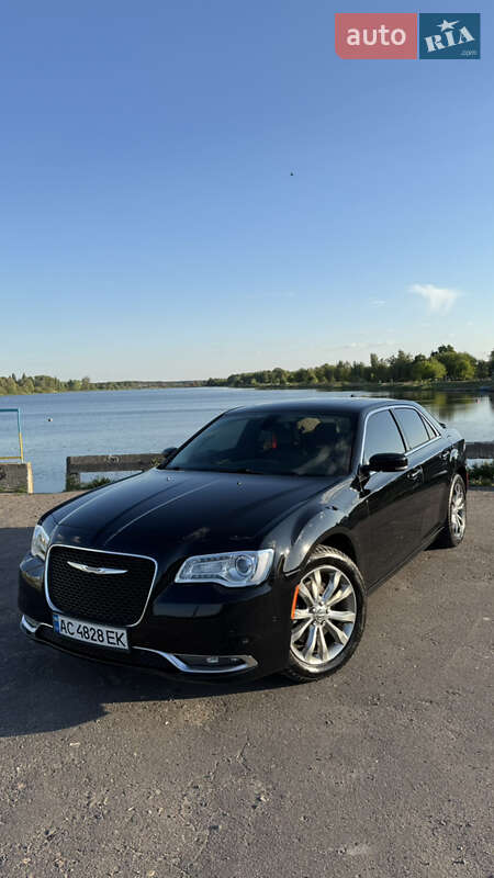 Chrysler 300c (2016)
